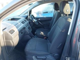 bontott VW CADDY Jobb Küszöb