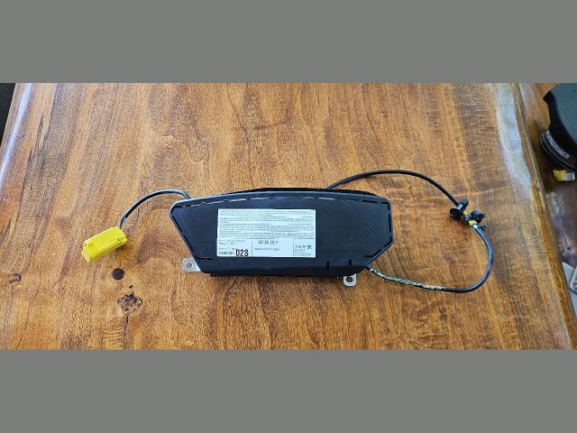 bontott VW CADDY Jobb Oldallégzsák