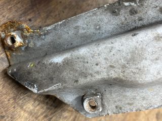 bontott VW CADDY Jobb Sárvédő Oldaltartó