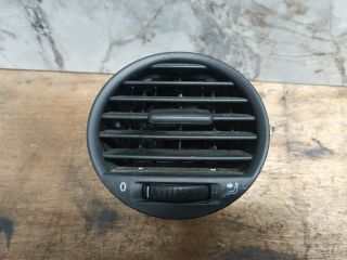 bontott VW CADDY Jobb Szellőző