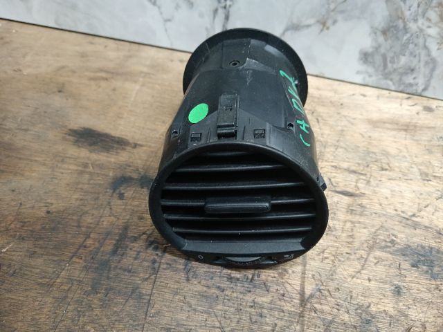 bontott VW CADDY Jobb Szellőző