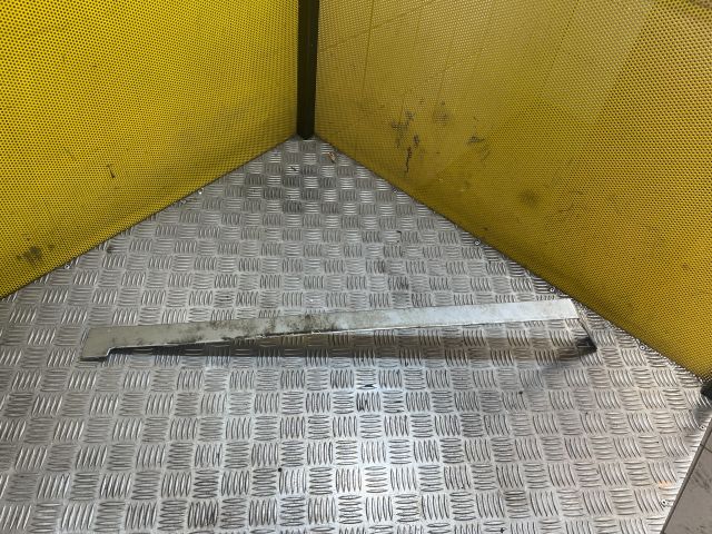 bontott VW CADDY Jobb Tolóajtó Sín