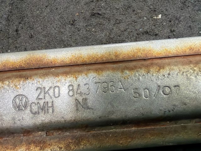 bontott VW CADDY Jobb Tolóajtó Sín