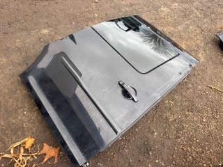 bontott VW CADDY Jobb Tolóajtó (Üres lemez)