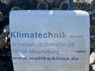 bontott VW CADDY Jobb Tolóajtó (Üres lemez)