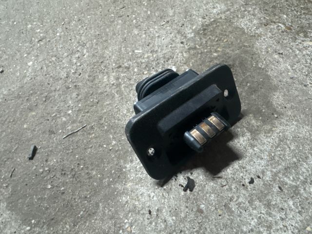 bontott VW CADDY Jobb Tolóajtó Zárszerkezet