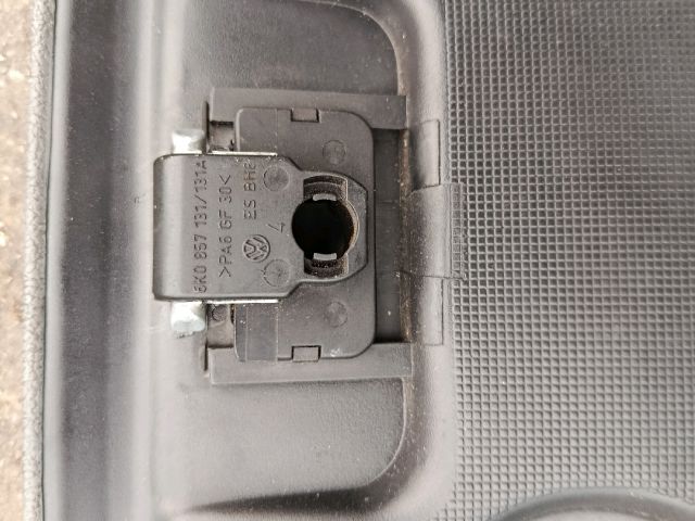 bontott VW CADDY Kesztyűtartó Nyitó Kar / Gomb