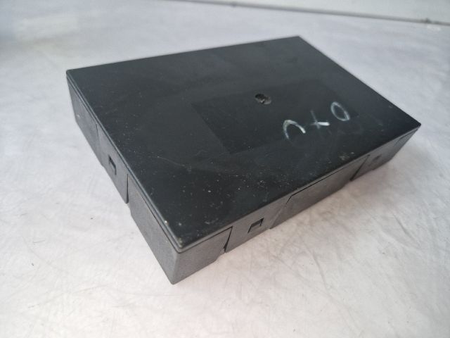 bontott VW CADDY Komfort Elektronika