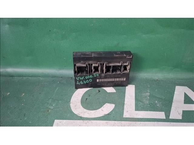 bontott VW CADDY Komfort Elektronika