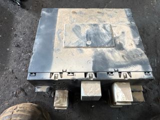 bontott VW CADDY Komfort Elektronika