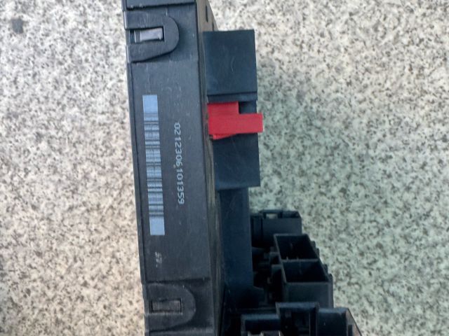 bontott VW CADDY Komfort Elektronika