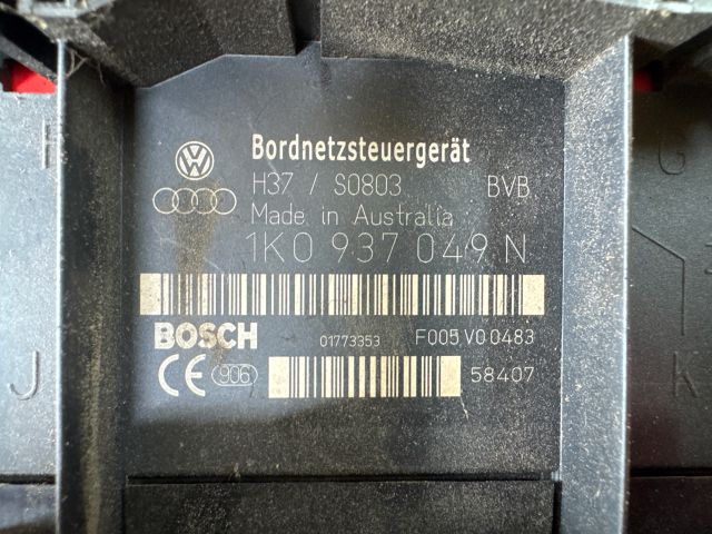 bontott VW CADDY Komfort Elektronika