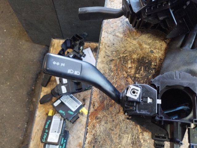 bontott VW CADDY Komplett Kormánykapcsoló (Bajuszkapcsoló)