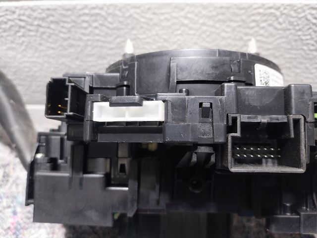 bontott VW CADDY Komplett Kormánykapcsoló (Bajuszkapcsoló)