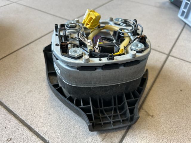 bontott VW CADDY Kormánylégzsák