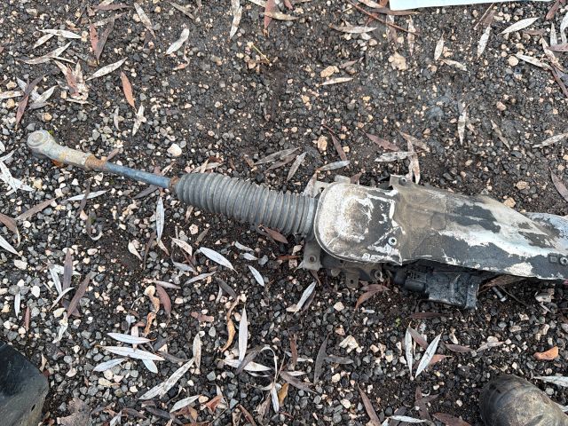 bontott VW CADDY Kormánymű Szervós