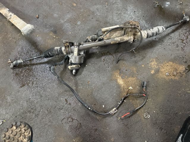 bontott VW CADDY Kormánymű Szervós