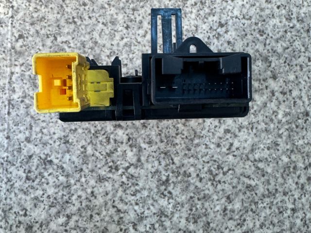 bontott VW CADDY Kormányoszlop Vezérlő