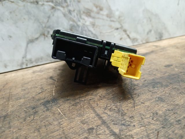 bontott VW CADDY Kormányoszlop Vezérlő