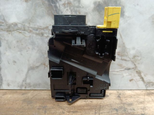 bontott VW CADDY Kormányoszlop Vezérlő