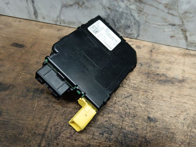 bontott VW CADDY Kormányoszlop Vezérlő