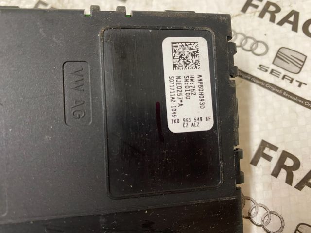 bontott VW CADDY Kormányoszlop Vezérlő