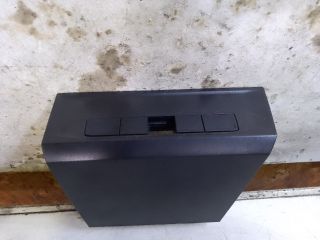 bontott VW CADDY Középkonzol Keret