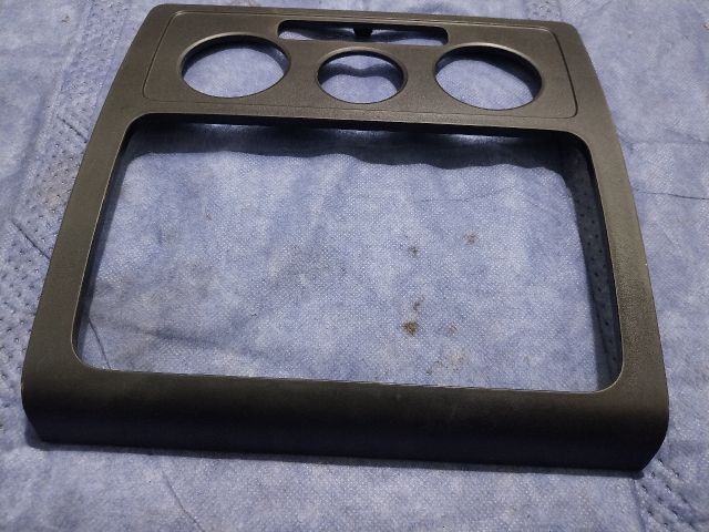 bontott VW CADDY Középkonzol Keret