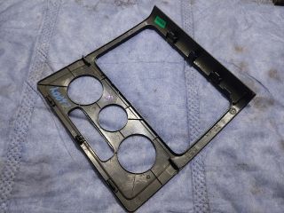 bontott VW CADDY Középkonzol Keret