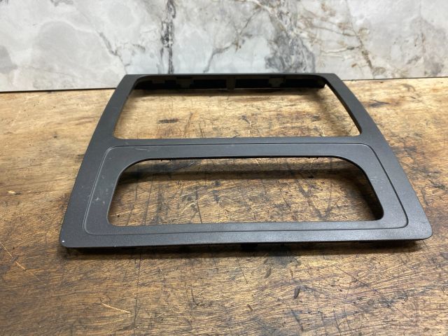 bontott VW CADDY Középkonzol Keret