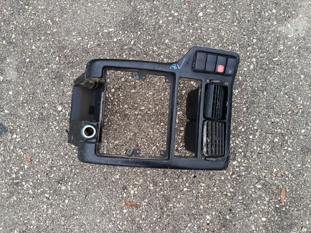 bontott VW CADDY Középkonzol Keret