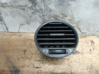 bontott VW CADDY Középső Jobb Szellőző