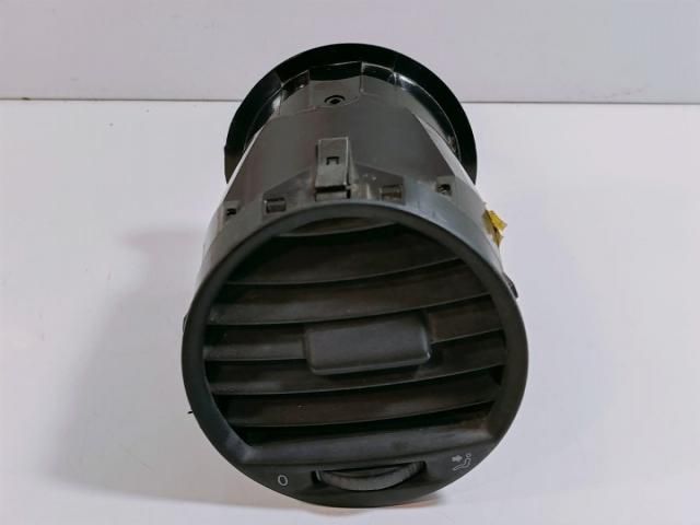 bontott VW CADDY Középső Szellőző