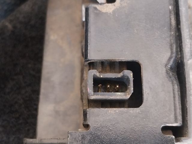 bontott VW CADDY Központizár Motor Csomagtérajtó