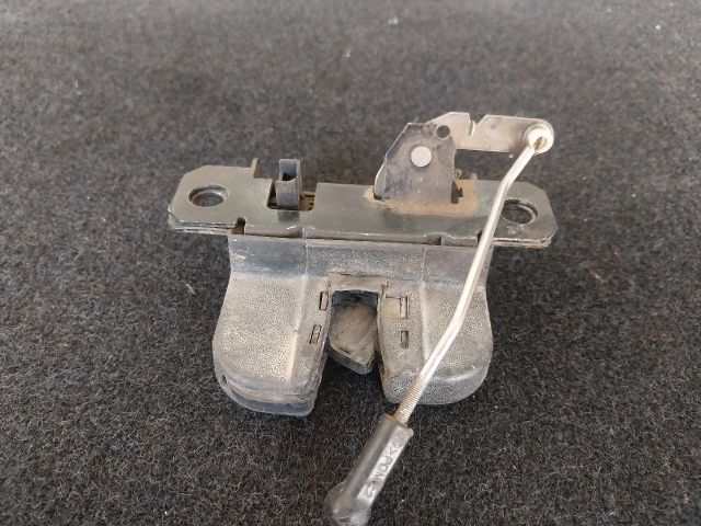 bontott VW CADDY Központizár Motor Csomagtérajtó