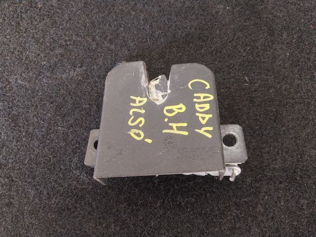 bontott VW CADDY Központizár Motor Csomagtérajtó