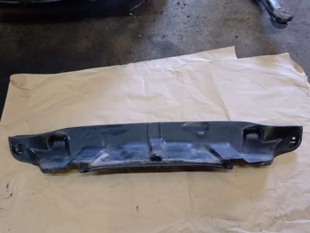 bontott VW CADDY Levélrács Tartó