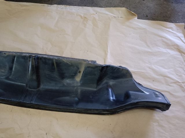 bontott VW CADDY Levélrács Tartó