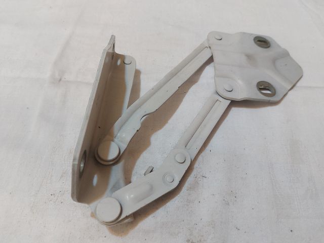 bontott VW CADDY Motorháztető Bal Zsanér