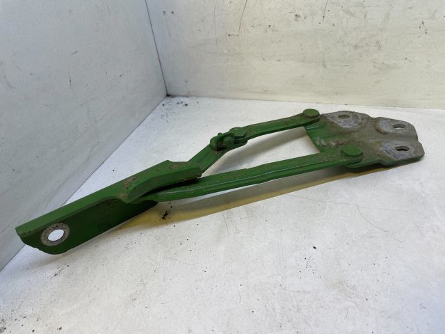 bontott VW CADDY Motorháztető Jobb Zsanér