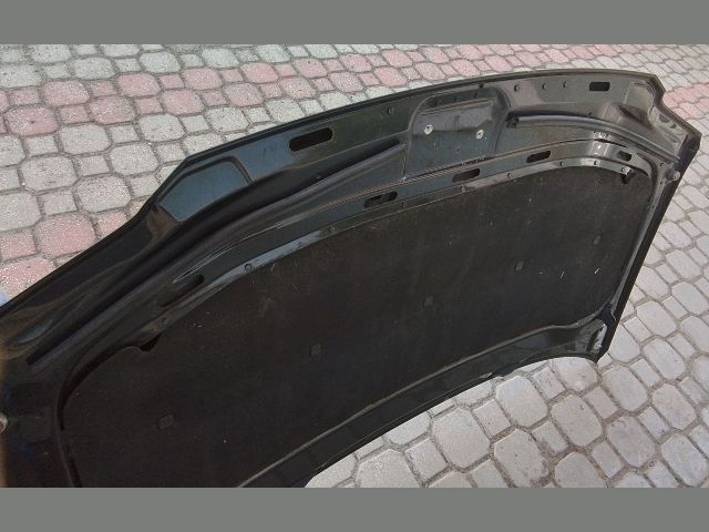 bontott VW CADDY Motorháztető Szigetelés