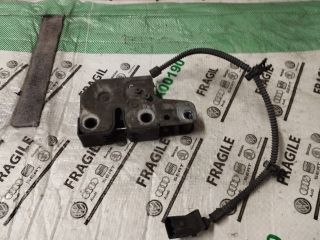 bontott VW CADDY Motorháztető Zárszerkezet