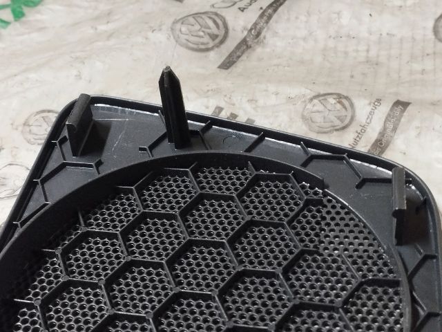 bontott VW CADDY Műszerfal Bal Hangszóró Burkolat