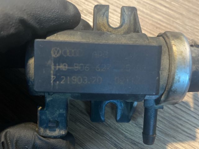 bontott VW CADDY Nyomásszabályzó Szelep