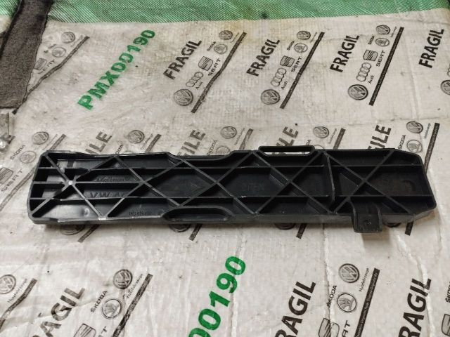 bontott VW CADDY Pollenszűrő Fedél