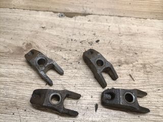 bontott VW CADDY Porlasztó Lefogató