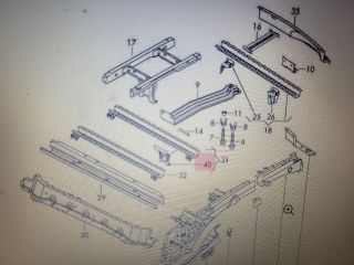 bontott VW CADDY Pótkerék Rögzítő