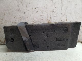 bontott VW CADDY Pótkerék Szerszámtartó