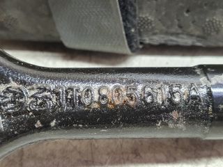 bontott VW CADDY Pótkerék Szerszámtartó