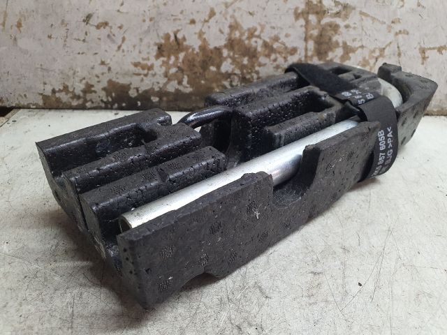 bontott VW CADDY Pótkerék Szerszámtartó